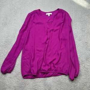 Chaus V neck polyester dress shirt . Sz small